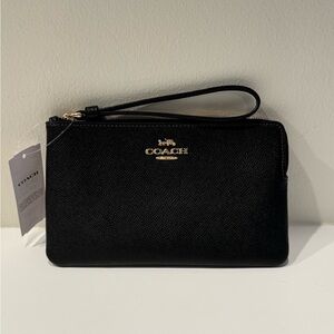 Brand NWT Coach Wristlet